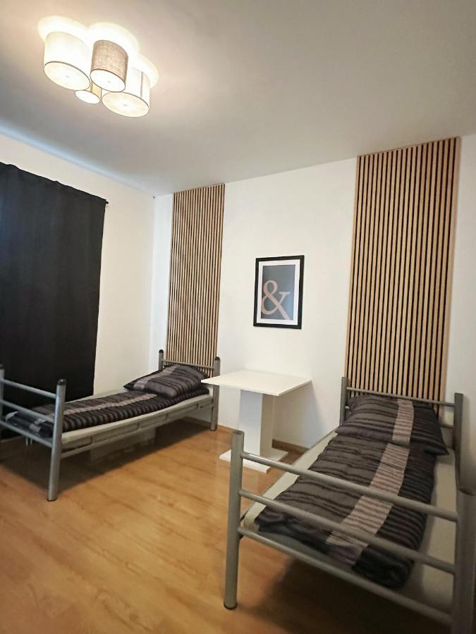 2 Schlafenzimmer Waschmaschine Eller Düsseldorf Zewnętrze zdjęcie