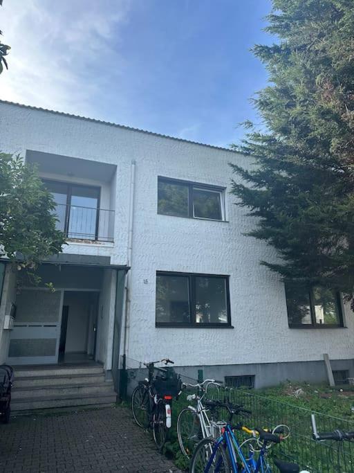 2 Schlafenzimmer Waschmaschine Eller Düsseldorf Zewnętrze zdjęcie