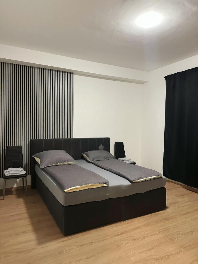2 Schlafenzimmer Waschmaschine Eller Düsseldorf Zewnętrze zdjęcie